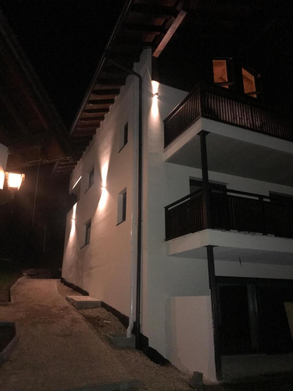 Antonya Apartments Schenna Eksteriør bilde