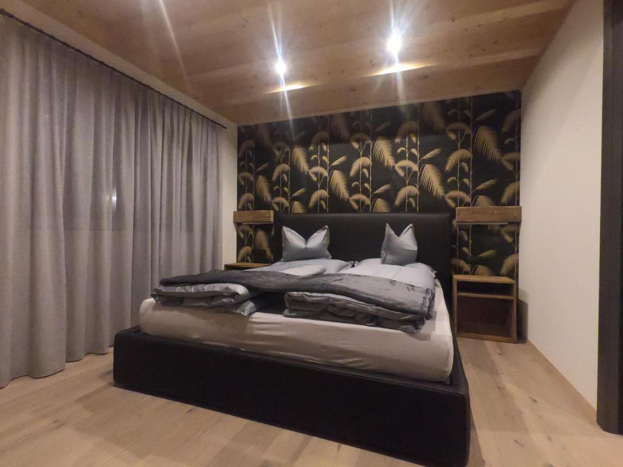 Antonya Apartments Schenna Eksteriør bilde