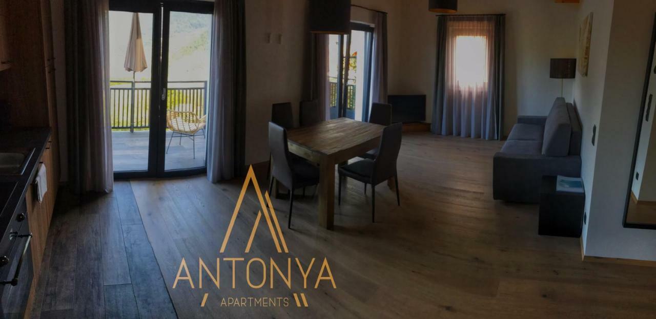 Antonya Apartments Schenna Eksteriør bilde